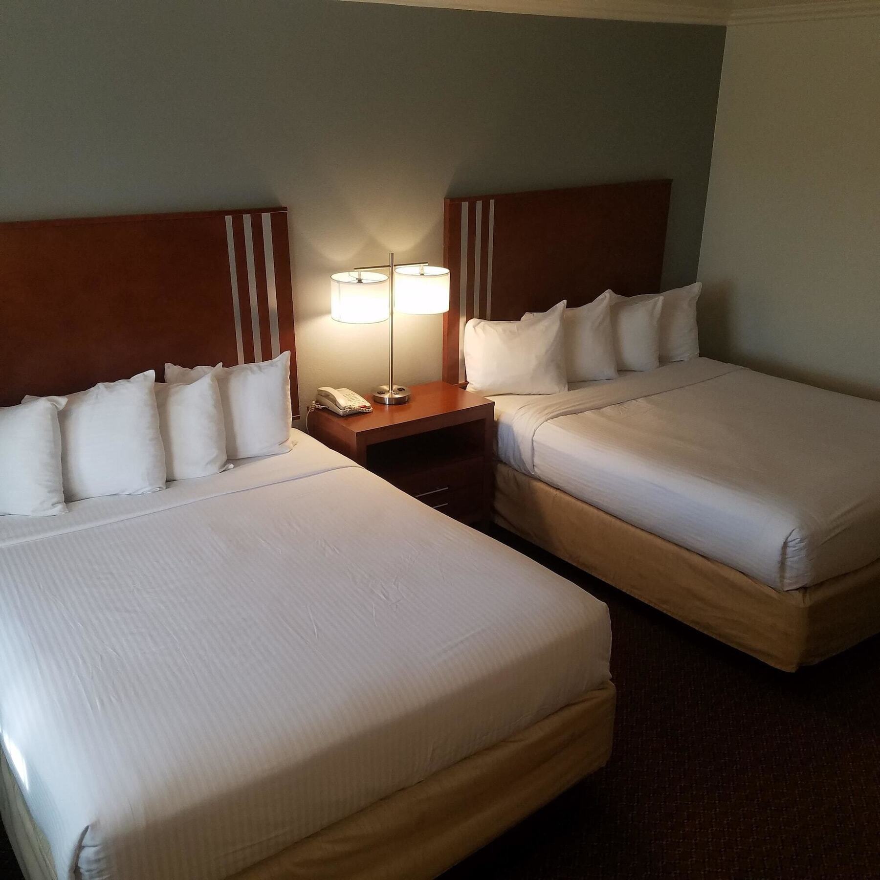 Surestay Hotel By Best Western Hollister Esterno foto
